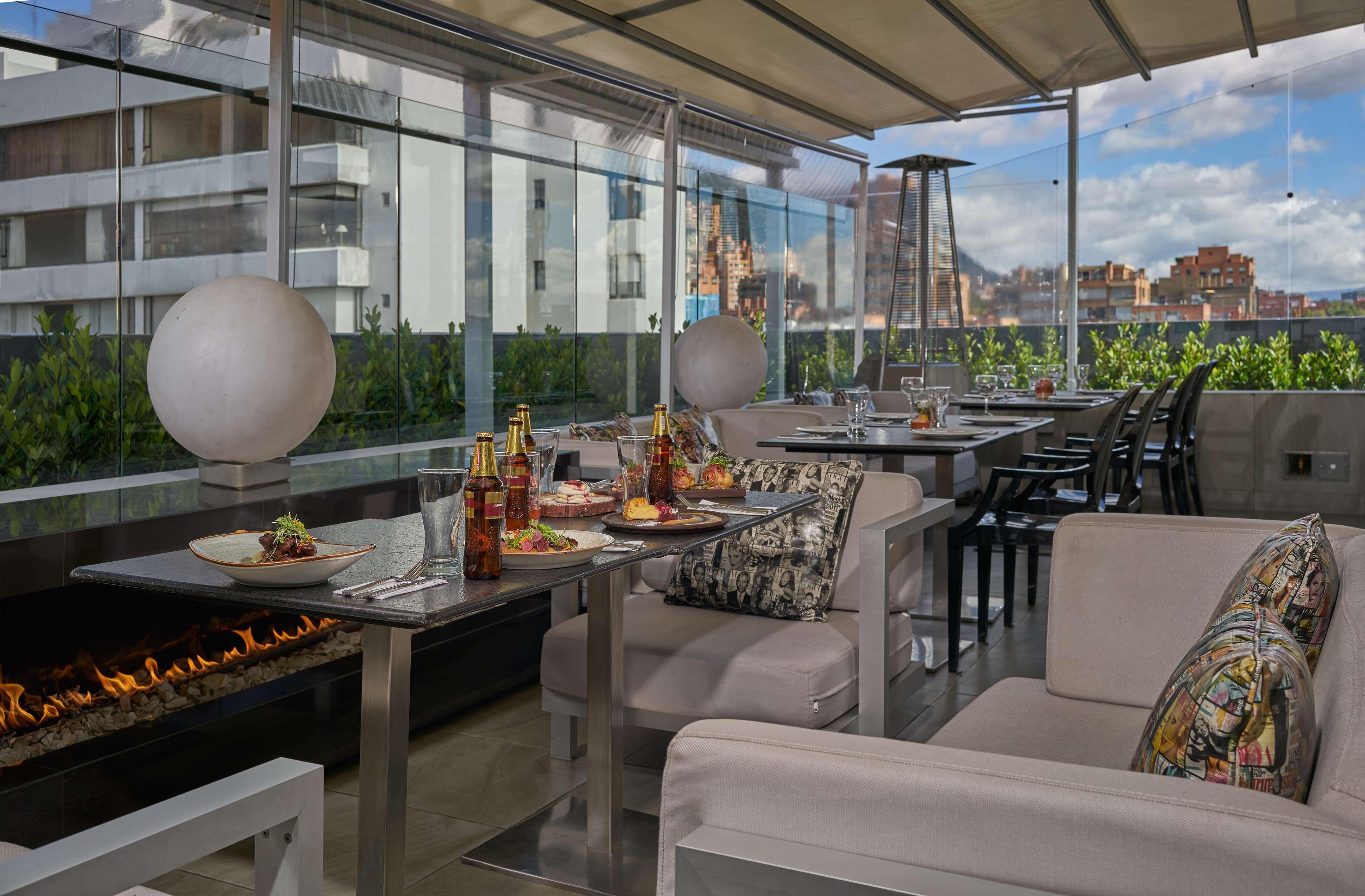 Hotel 100 Luxury Suites By Preferred 波哥大 外观 照片 The Terrace