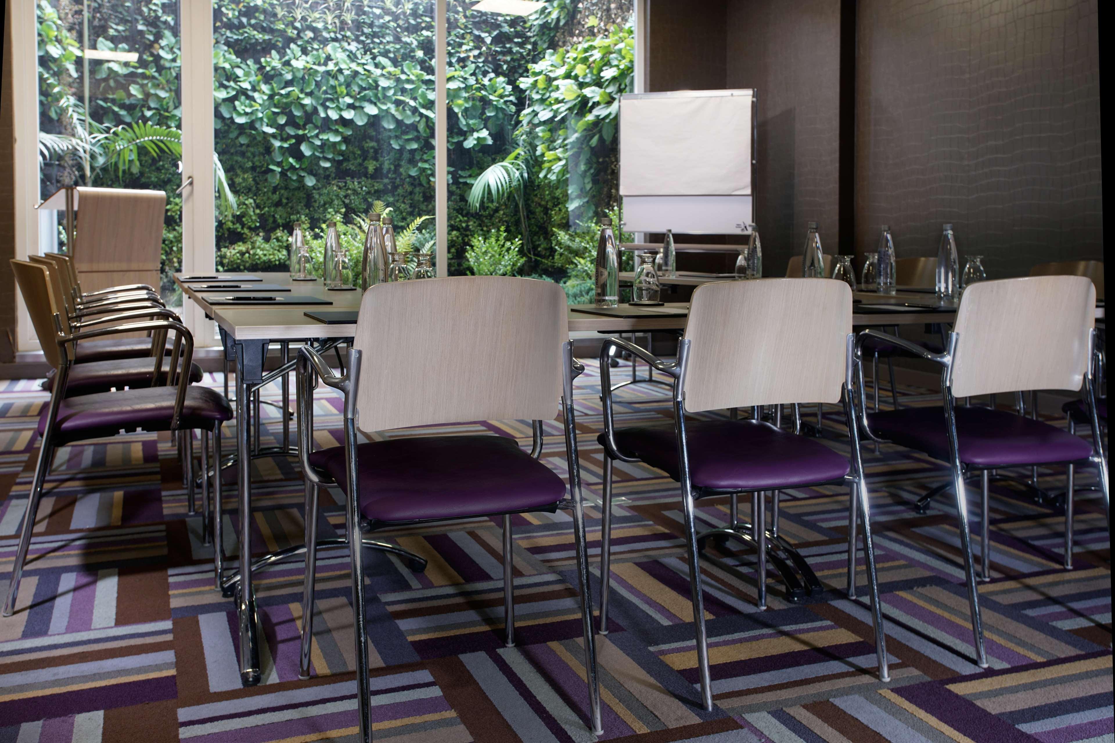 Hotel 100 Luxury Suites By Preferred 波哥大 外观 照片 Meeting room